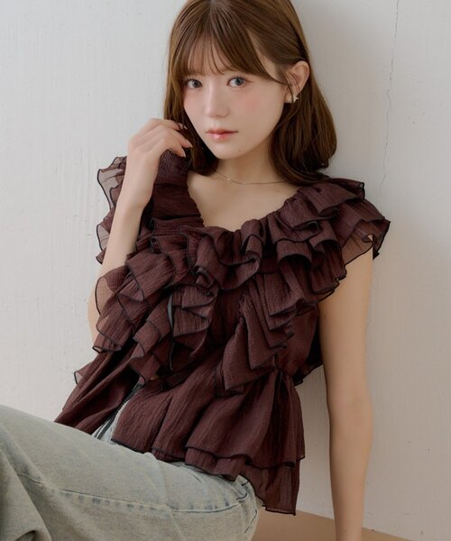 Chico(チコ)の「【SALON by Chico】バイカラーラッフルフリルペプラムブラウス(シャツ/ブラウス・レディース・ピンク/ブラウン/アイボリー/ブラウン系その他2/ホワイト系その他2・FREE)」の6枚目の写真