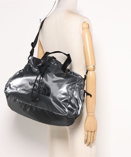THE NORTH FACE(ザノースフェイス)の「TNF/WL-BONNEY DUFFLE BAG(ボストンバッグ・メンズ・シルバー/クリーム/ブラック・FREE)」の22枚目の写真