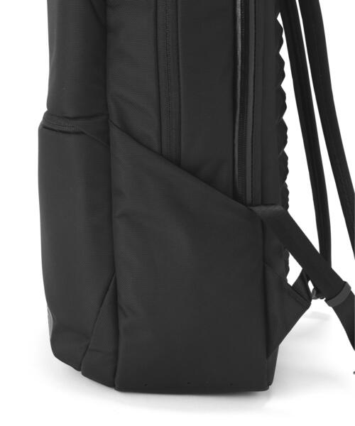 THE NORTH FACE(ザノースフェイス)の「THE NORTH FACE/ザ・ノース・フェイス/Shuttle DayPack(バックパック/リュック・メンズ・ブラック・F)」の6枚目の写真
