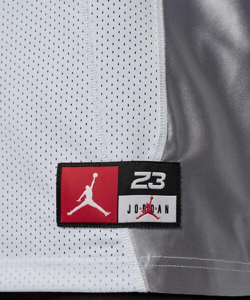 JORDAN BRAND(ジョーダンブランド)の「ジョーダン フライト メンズ ジャージー トップ / Jordan Flight Men's Jersey Top IF1913-100 White(Tシャツ/カットソー・メンズ・ホワイト・XL/M/L/2XL/S)」の3枚目の写真