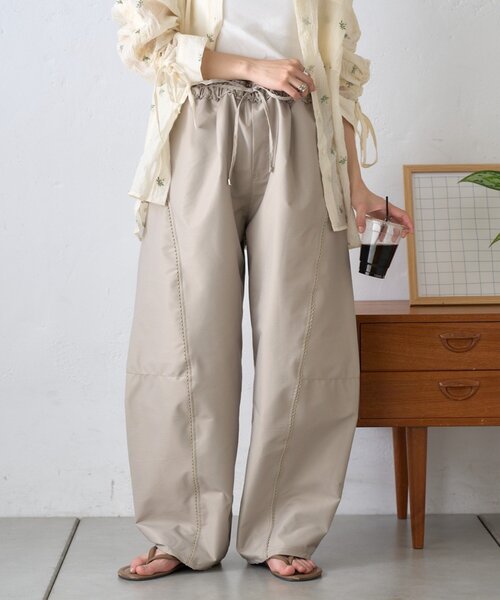 CIAOPANIC TYPY(チャオパニックティピー)の「【3サイズ展開/接触冷感】ピコレースツイルバレルパンツ(その他パンツ・レディース・ピンク/チャコールグレー/カーキ/アイボリー・LARGE/MEDIUM/SMALL)」の3枚目の写真