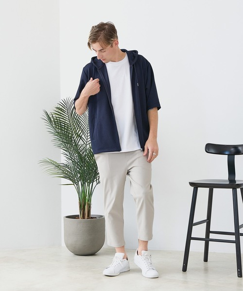 Blue Standard (ブルースタンダード)の「【BLUE STANDARD/ブルースタンダード】【遮熱・UVカット・接触冷感の高機能パンツ】快適スーパーストレッチ7分丈パンツ 軽量 イージーケア 毛玉レス クロップドパンツ(その他パンツ・メンズ・チャコールグレー/ブラック/ベージュ/アイボリー・MEDIUM/LARGE/X-LARGE)」の6枚目の写真