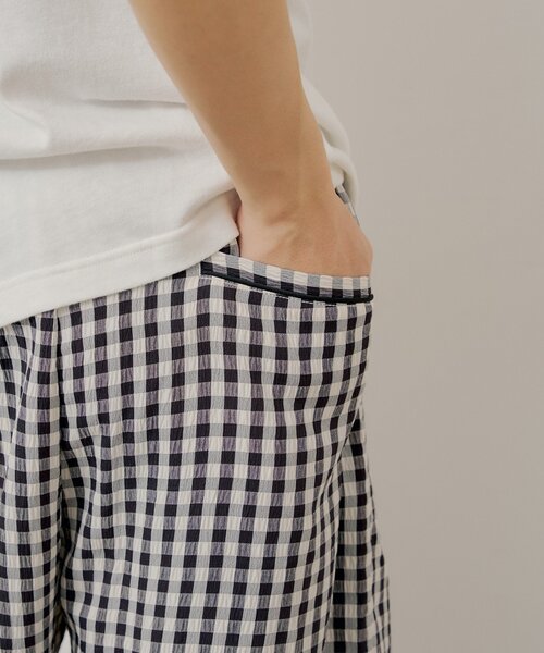 Kastane(カスタネ)の「【UNISEX/2サイズ展開】ギンガムチェックスリーピングショートパンツ(その他パンツ・レディース・ブルー/ブラック・2/1)」の15枚目の写真