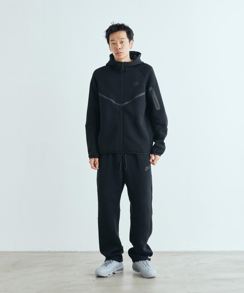 NIKE(ナイキ)の「ナイキ テック メンズ オープンヘム フリース パンツ / Nike Tech Men's Open-Hem Fleece Pants IM0698-010 Black(その他パンツ・メンズ・ブラック・S/2XL/M/L/XL)」の4枚目の写真