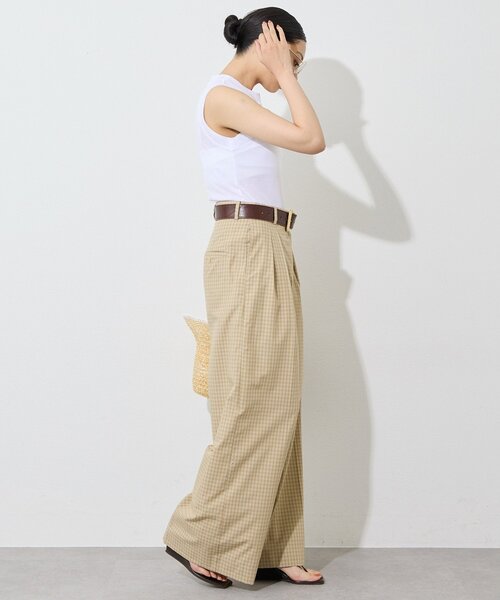 Whim Gazette(ウィムガゼット)の「ギンガムチェックタックパンツ/セットアップ可(その他パンツ・レディース・ブラック/ベージュ・36/38)」の13枚目の写真