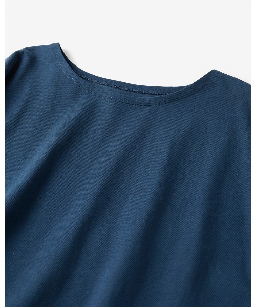 DoCLASSE( ドゥクラッセ)の「高密度シルコットン・抜け感T/コンパクト丈(Tシャツ/カットソー・レディース・ピーコックグリーン系/ピンク/モカ/オフホワイト/ブラック・LL/M/L)」の16枚目の写真
