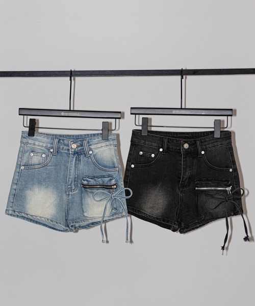 me+em select（ミームセレクト）の「【 ２color ／ ３size 】リボンストリングカーゴポケットデニムショートパンツ／ribbon string cargo pocket denim short pants（デニムパンツ・レディース・ブラック/ブルー・LARGE/SMALL/MEDIUM）」の6枚目の写真