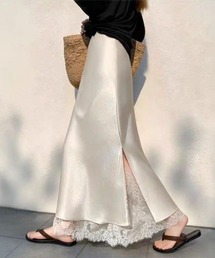 FRP（エフアールピー）の「Aラインスカート　サテンレース切り替え　スカート（スカート）」