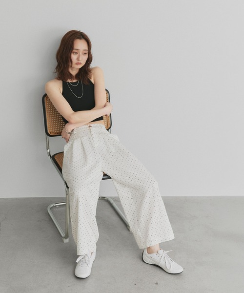 ad thie(アドティエ)の「ダブルタック ドット ワイドパンツ(その他パンツ・レディース・オフホワイト/ブラック・FREE)」の11枚目の写真