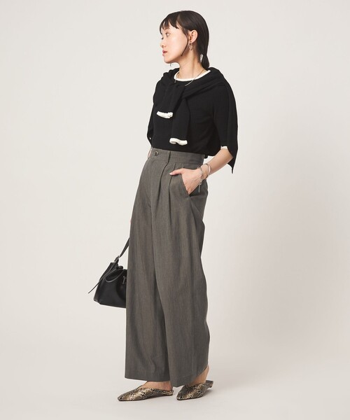 green label relaxing(グリーンレーベルリラクシング)の「FAbRICA 2タック ワイド パンツ(その他パンツ・レディース・グレー/ブラウン・36/38/40)」の7枚目の写真