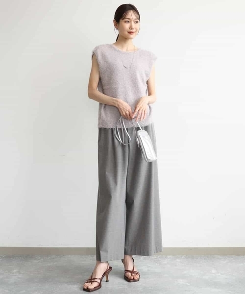 MK MICHEL KLEIN（エムケーミッシェルクラン）の「[洗える]ストレートワイドパンツ(チェック・無地)（スラックス・レディース・ダークグレー/グレー/ベージュ/ブラック・38）」の17枚目の写真