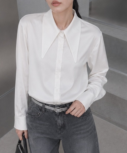 CLOTHY(クロシィ)の「【レトロな襟をモードに更新】ロングカラーデザイン サテンブラウス 秋服(シャツ/ブラウス・レディース・ネイビー/オフホワイト/グレー・FREE)」の20枚目の写真