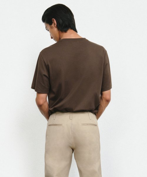MUSINSA STANDARD（ムシンサスタンダード）の「[プラス] 記者 コットン レギュラークルーネックTシャツ [ブラウン]（Tシャツ/カットソー・メンズ・その他・SMALL/MEDIUM/LARGE/X-LARGE/2XL/3XL）」の3枚目の写真
