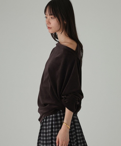 BABYLONE（バビロン）の「ベロアニュアンスロングスリーブプルオーバー［洗濯可］（Tシャツ/カットソー・レディース・ブラウン/ブラック/グレー・フリー）」の7枚目の写真