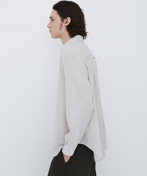 UNITED TOKYO(ユナイテッドトウキョウ)の「【新作】WOOL NYLON RIPSTOP ロングスリーブシャツ |撥水/軽量/通気性/防汚/防臭/耐久/シワ防止(シャツ/ブラウス・メンズ・ライトグレー/ブラック/カーキ・2/1)」の14枚目の写真