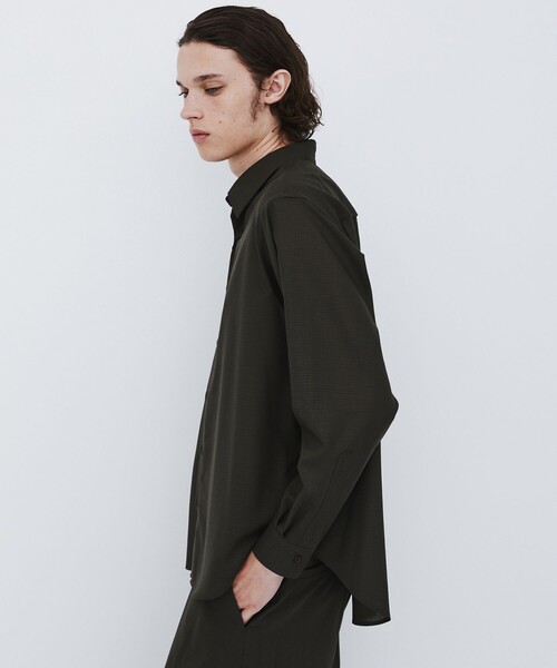 UNITED TOKYO(ユナイテッドトウキョウ)の「【新作】WOOL NYLON RIPSTOP ロングスリーブシャツ |撥水/軽量/通気性/防汚/防臭/耐久/シワ防止(シャツ/ブラウス・メンズ・ライトグレー/ブラック/カーキ・2/1)」の22枚目の写真