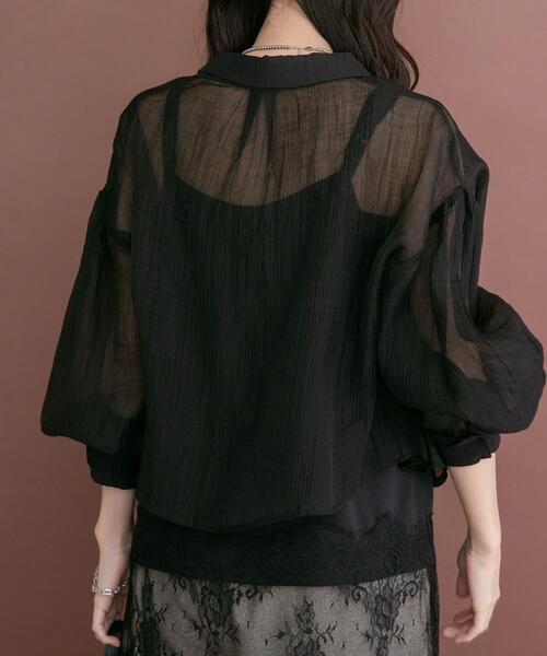 ITEMS URBANRESEARCH（アイテムズ アーバンリサーチ）の「シアークロップドボリュームスリーブシャツ（シャツ/ブラウス・レディース・オフホワイト/オレンジ系その他/ブラック・FREE）」の12枚目の写真