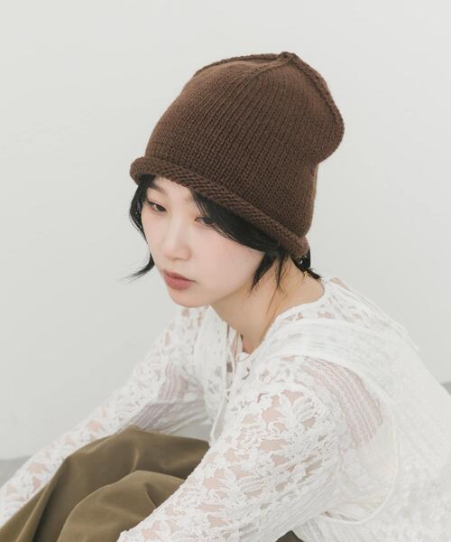 SMELLY(スメリー)の「ロールニットビーニー(ニットキャップ/ビーニー・レディース・ブラウン/チャコールグレー/アイボリー・-)」の6枚目の写真