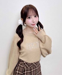 ビジューロゴもちもちニット