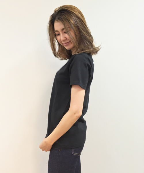 X-girl（エックスガール）の「CROSS S/S TEE /Tシャツ/TEE/半袖/無地/バックプリント/ロゴ/夏/十字架/クロス/タギング（Tシャツ/カットソー・レディース・ホワイト/ピンク/ブラック・2/1）」の7枚目の写真