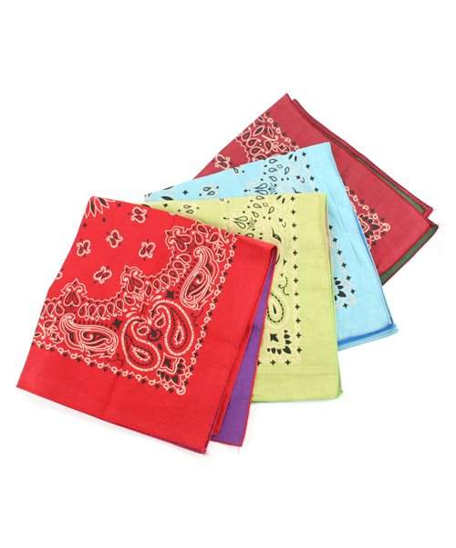 BEAMS BOY（ビームスボーイ）の「1/12返却しますので!!　CAROLINA / リバーシブルバンダナ（バンダナ/スカーフ・レディース・ピンク/レッド/ワイン/ブルー・ONE SIZE）」の5枚目の写真