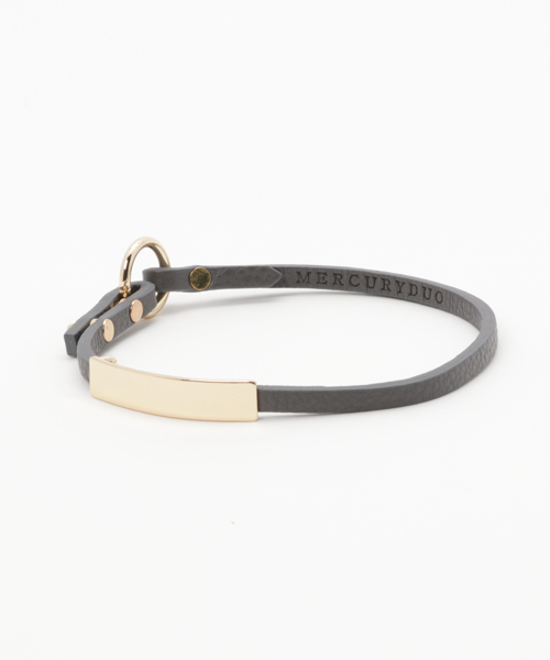 MERCURYDUO(マーキュリーデュオ)の「GOLDプレートレザーブレス(ブレスレット・レディース・ライトグレー/ネイビー/ベージュ/オフホワイト・FREE)」の3枚目の写真