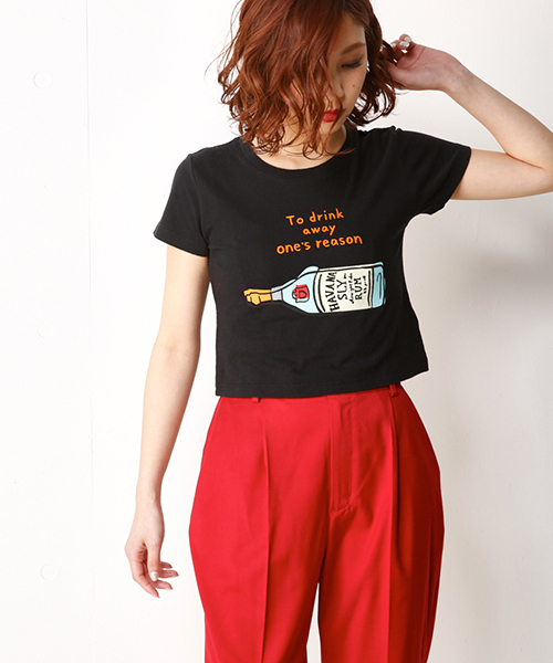 SLY（スライ）の「NAIJEL GRAPH RUM CROPPED T/SH（Tシャツ/カットソー・レディース・レッド/ブラック/ホワイト・2/1）」の3枚目の写真