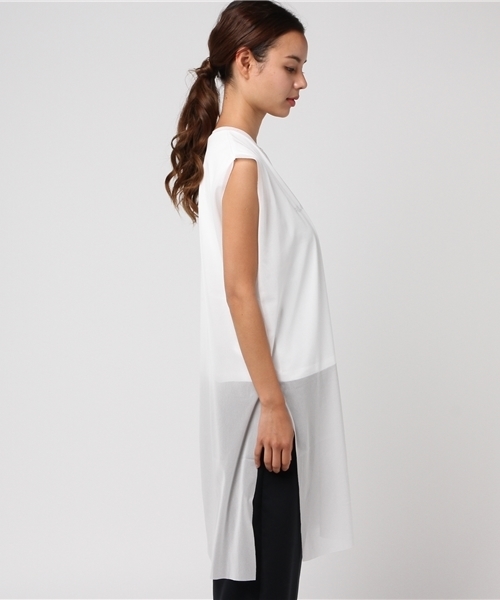 CLANE(クラネ)の「SEE THROUGH LAYER LOGO TOPS(Tシャツ/カットソー・レディース・ホワイト/ブラック・2/1)」の4枚目の写真