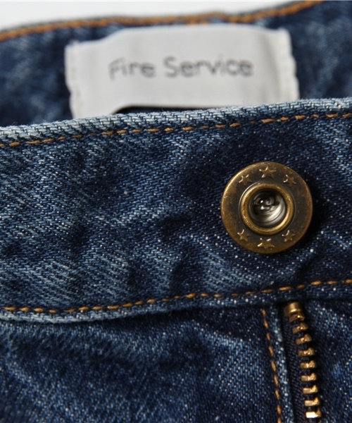 fireservice(ファイヤーサービス)の「【Fire Service x 高橋志津奈】ファイヤーサービス ガールフレンドデニムパンツ(デニムパンツ・レディース・ブルー・24/23/25/26)」の11枚目の写真