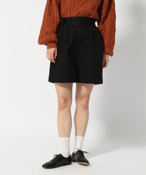 LOWRYS FARM（ローリーズファーム）の「ＧＵＲＵＫＡＳＨＯＲＴＰＡＮＴＳ　777537 （その他パンツ・レディース・ブラック/ベージュ/カーキ・MEDIUM/LARGE）」の2枚目の写真