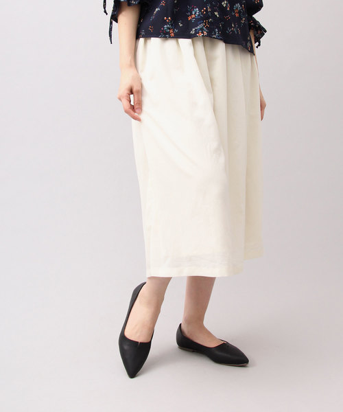 A.M.S.（エーエムエス）の「【A.M.S./エーエムエス】 ポインテッドトゥ フラットパンプス  / フラットシューズ（パンプス・レディース・ブラック/ベージュ/シルバー/ブラック系その他/シルバー系その他・SS/S/M/L/XL）」の22枚目の写真