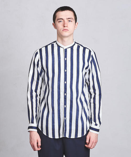 UNITED ARROWS（ユナイテッドアローズ）の「UASB リネン プリントストライプ バンドカラー ◆（シャツ/ブラウス・メンズ・ネイビー・X-LARGE/LARGE/MEDIUM/SMALL）」の8枚目の写真
