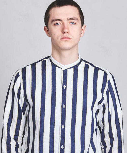 UNITED ARROWS（ユナイテッドアローズ）の「UASB リネン プリントストライプ バンドカラー ◆（シャツ/ブラウス・メンズ・ネイビー・X-LARGE/LARGE/MEDIUM/SMALL）」の2枚目の写真