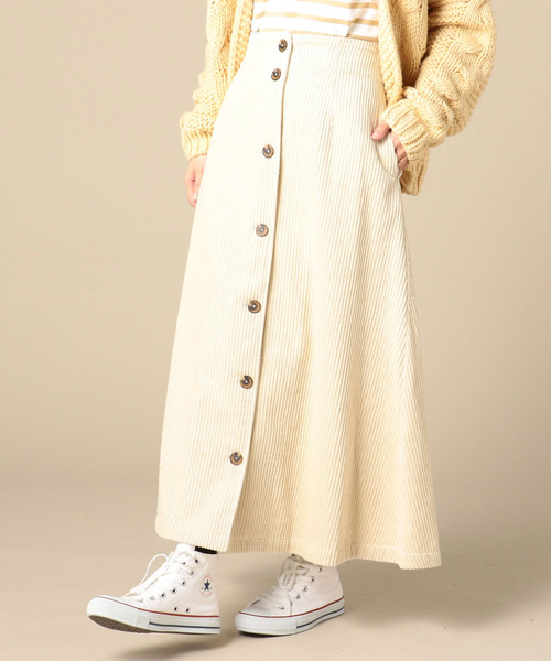 Doux archives（ドゥアルシーヴ）の「6Wコーデュロイフロントボタンスカート（スカート・レディース・グレー/ベージュ/オフホワイト・SMALL/MEDIUM）」の2枚目の写真