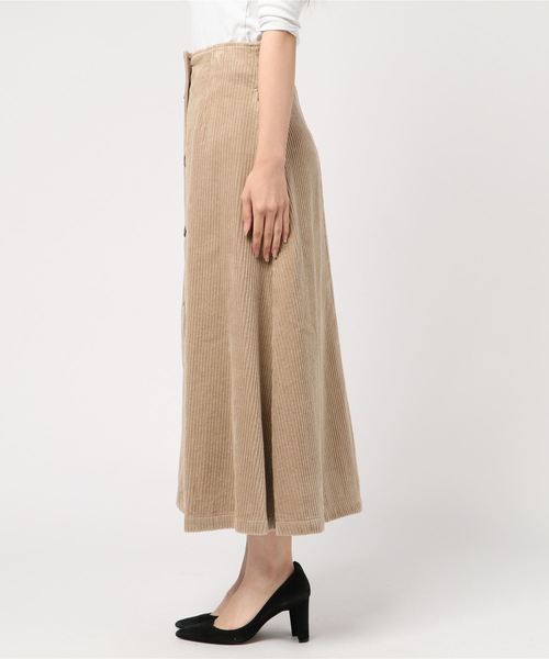 Doux archives（ドゥアルシーヴ）の「6Wコーデュロイフロントボタンスカート（スカート・レディース・グレー/ベージュ/オフホワイト・SMALL/MEDIUM）」の4枚目の写真