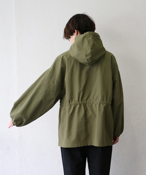 notch.（ノッチ）の「オーバーシルエットマウンテンパーカー（マウンテンパーカー・レディース・ベージュ/オリーブ/ネイビー/ライトベージュ・M）」の7枚目の写真