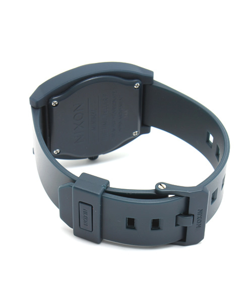 NIXON(ニクソン)の「NIXON / TIME TELLER P 5(アナログ腕時計・メンズ・ネイビー/その他1・ONE SIZE)」の3枚目の写真