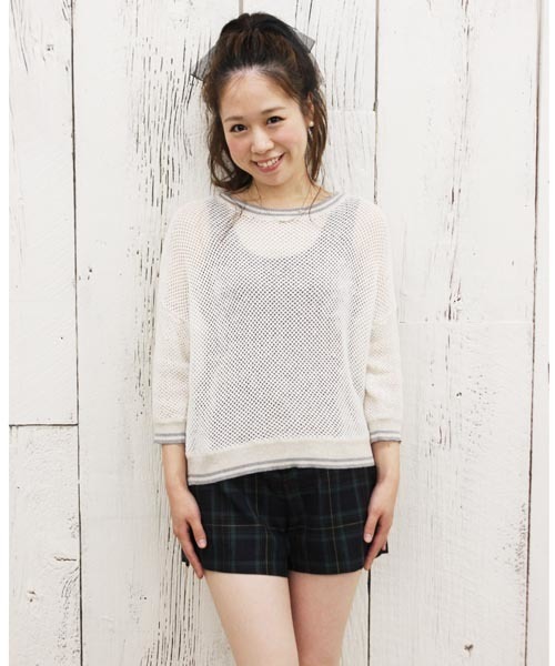 Chico(チコ)の「衿ラインすかし柄ニット(ニット/セーター・レディース・ホワイト/グレー/ネイビー・FREE)」の10枚目の写真