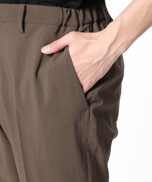 ADAM ET ROPE'(アダムエロペ)の「【EVALET】イージーセットアップ(セットアップ・メンズ・ネイビー/カーキ/ベージュ系その他・S/M/L)」の19枚目の写真