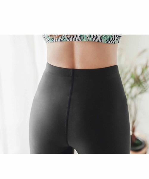 セール】水陸両用 UVカット七分丈レギンス（ラッシュガード）｜Lace