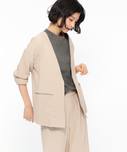 LAKOLE（ラコレ）の「ノーカラーオーバーサイズジャケット / LAKOLE（ノーカラージャケット・レディース・ベージュ/ブラウン/キャメル・SMALL/MEDIUM）」の10枚目の写真