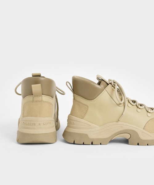 CHARLES & KEITH（チャールズ & キース）の「ダブルジップ