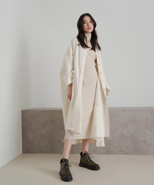 CHARLES&KEITH /テクスチャード サイハイブーツ Evie イービー プラットフォームサイハイブーツ - ブラック
