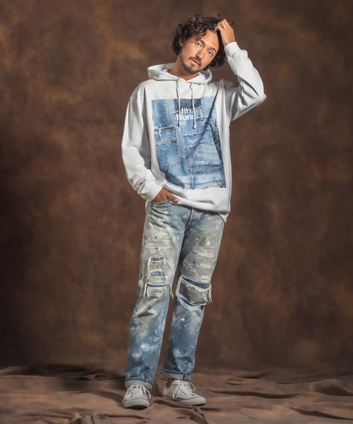 Jih Nunc(ジーヌンク)の「mpa2398-プリントプルパーカー -Logo×Denim-(パーカー・メンズ・グレー/ホワイト・M/L)」の17枚目の写真