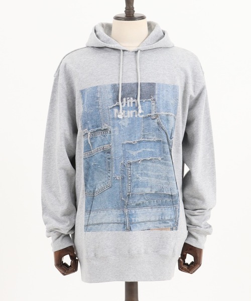 Jih Nunc(ジーヌンク)の「mpa2398-プリントプルパーカー -Logo×Denim-(パーカー・メンズ・グレー/ホワイト・M/L)」の7枚目の写真