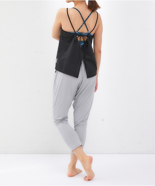 Julier Yoga and Relax(ジュリエヨガアンドリラックス)の「Julier パナマプライムキャミソール(キャミソール・レディース・ブルー/カーキ/ホワイト/ブラック・1)」の14枚目の写真