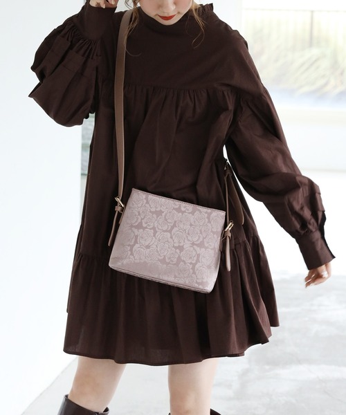 one after another NICE CLAUP（ワンアフターアナザーナイスクラップ）の「アソートミニショルダーバッグ（ショルダーバッグ・レディース・ブラウン/ブラウン系その他/モカ・FREE）」の4枚目の写真