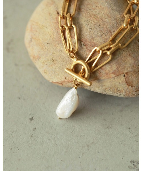 TODAYFUL(トゥデイフル)の「チェーンパールブレスレット(ブレスレット・レディース・ゴールド・FREE)」の2枚目の写真