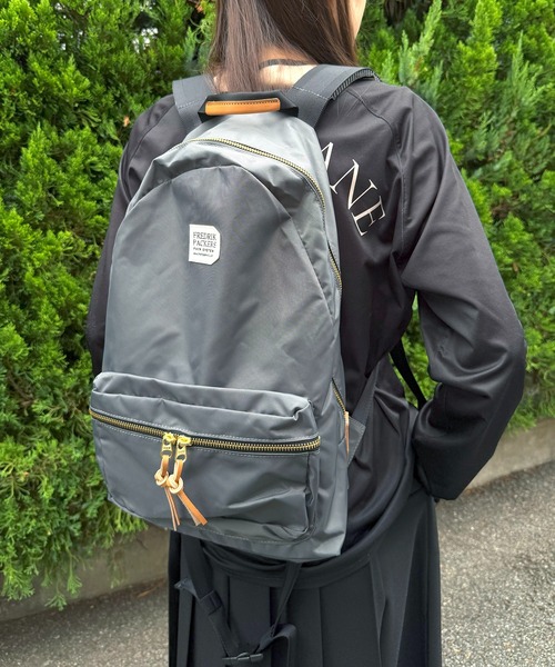 FREDRIK PACKERS（フレドリックパッカーズ）の「【FREDRIK PACKERS】420D DAYPACK デイパック バックパック リュックサック フレドリックパッカーズ（バックパック/リュック・レディース・ブラック/グレー/ネイビー/ベージュ/チャコールグレー・FREE）」の9枚目の写真