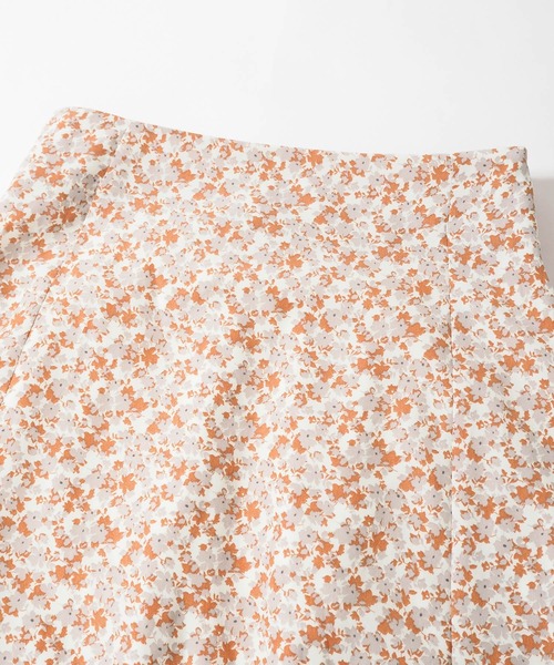 Crisp（クリスプ）の「フラワーフレアスカート（スカート・レディース・オレンジ/ブルー・FREE）」の6枚目の写真